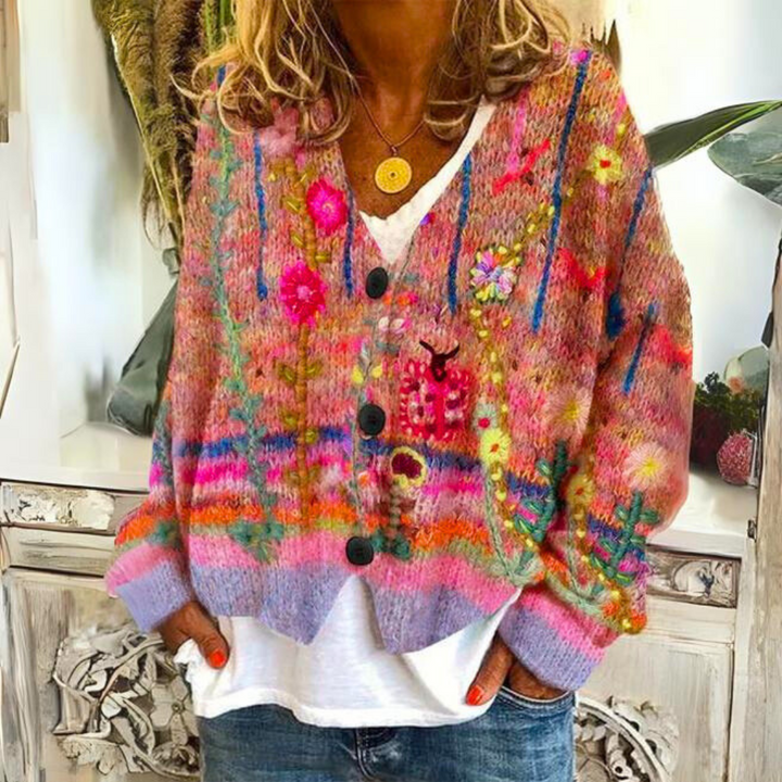JOSIANE | SOFT AND COLORFUL KNITTED JUMPER